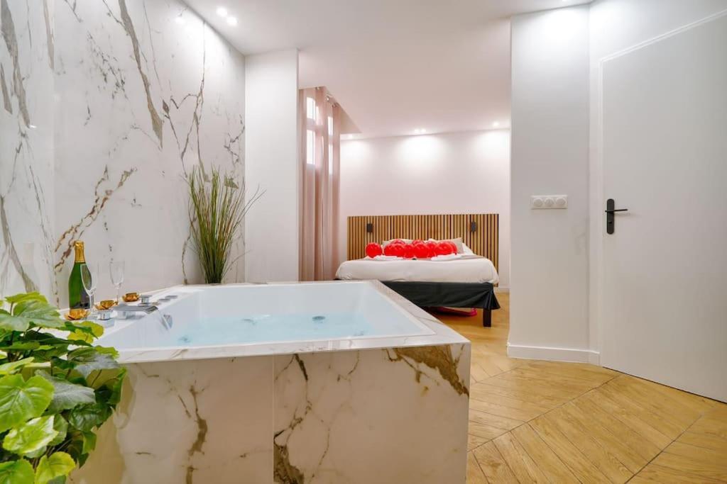 Welcome To Amor & Spa Saint-Maurice  Bagian luar foto