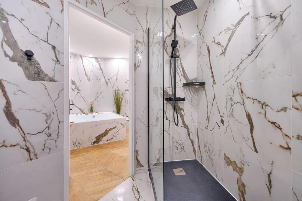 Welcome To Amor & Spa Saint-Maurice  Bagian luar foto